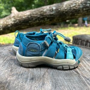 🌞Keen Sandals🌞